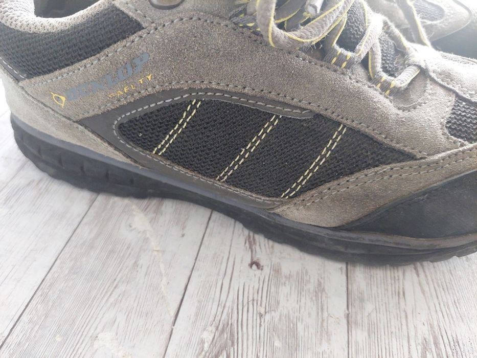 Tennis biqueira de AÇO