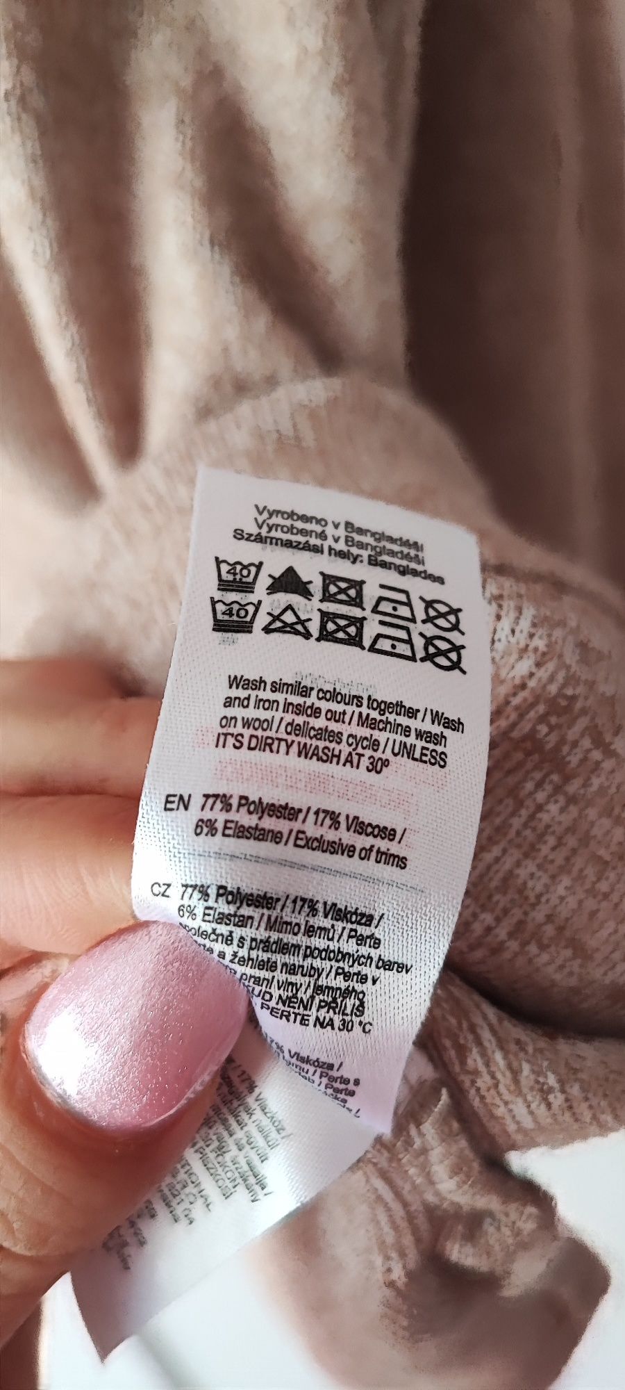 Sweterek sweter milutki ciepły beżowy z kołnierzem