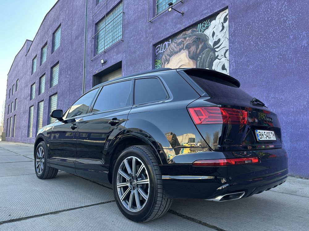 Audi Q7 2016 | 3.0 бензин | Quattro |