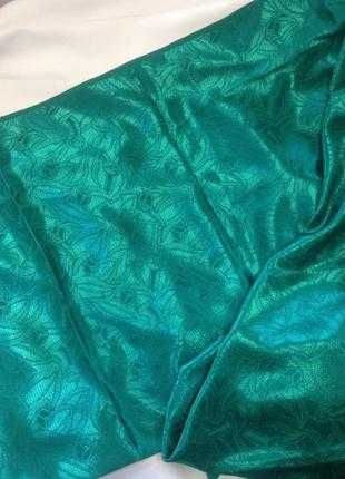 Тканина шовк з жакардовим візерунком смарагдового кольору
