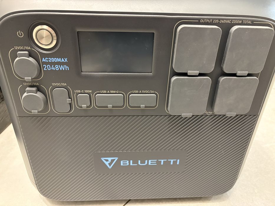 Bluetti AC200MAX с двумя доп батареями