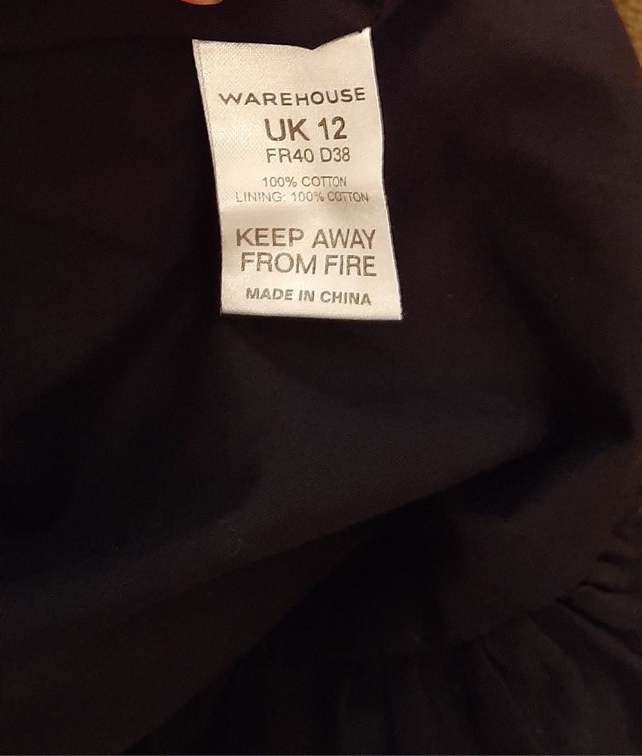 Брюки H&M,размер S/XS, платье чёрное размер М, 38