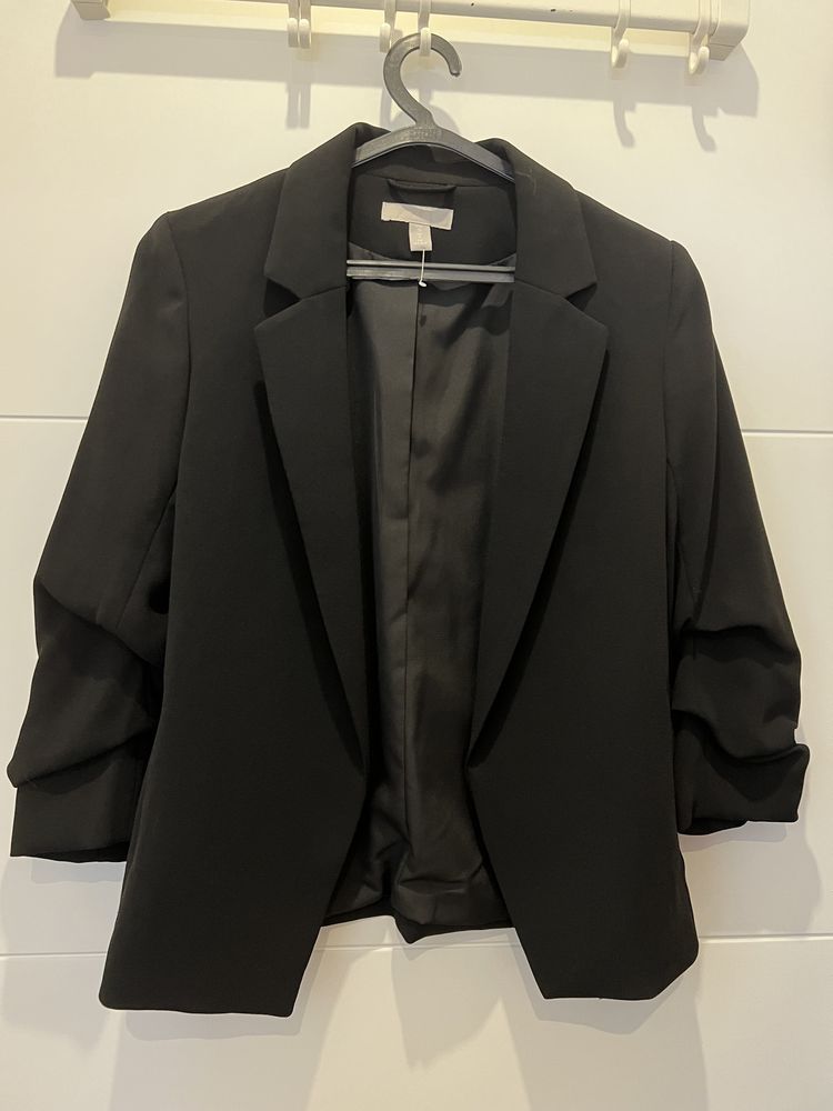 Blazer casaco HM preto S / 36 manga tufada