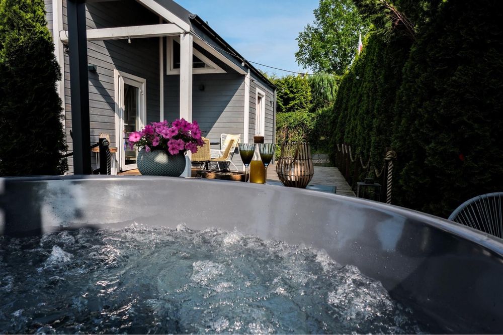 Domek z jacuzzi nad morzem, sauna, Sasino