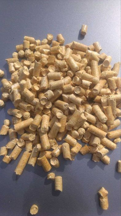 Паливні пелети Сосна 100% суха від виробника