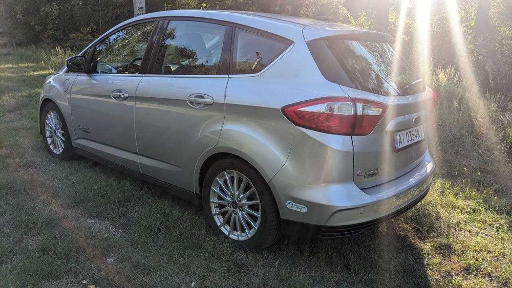 Ford C-Max Energi 2013 (plug-in hybrid)