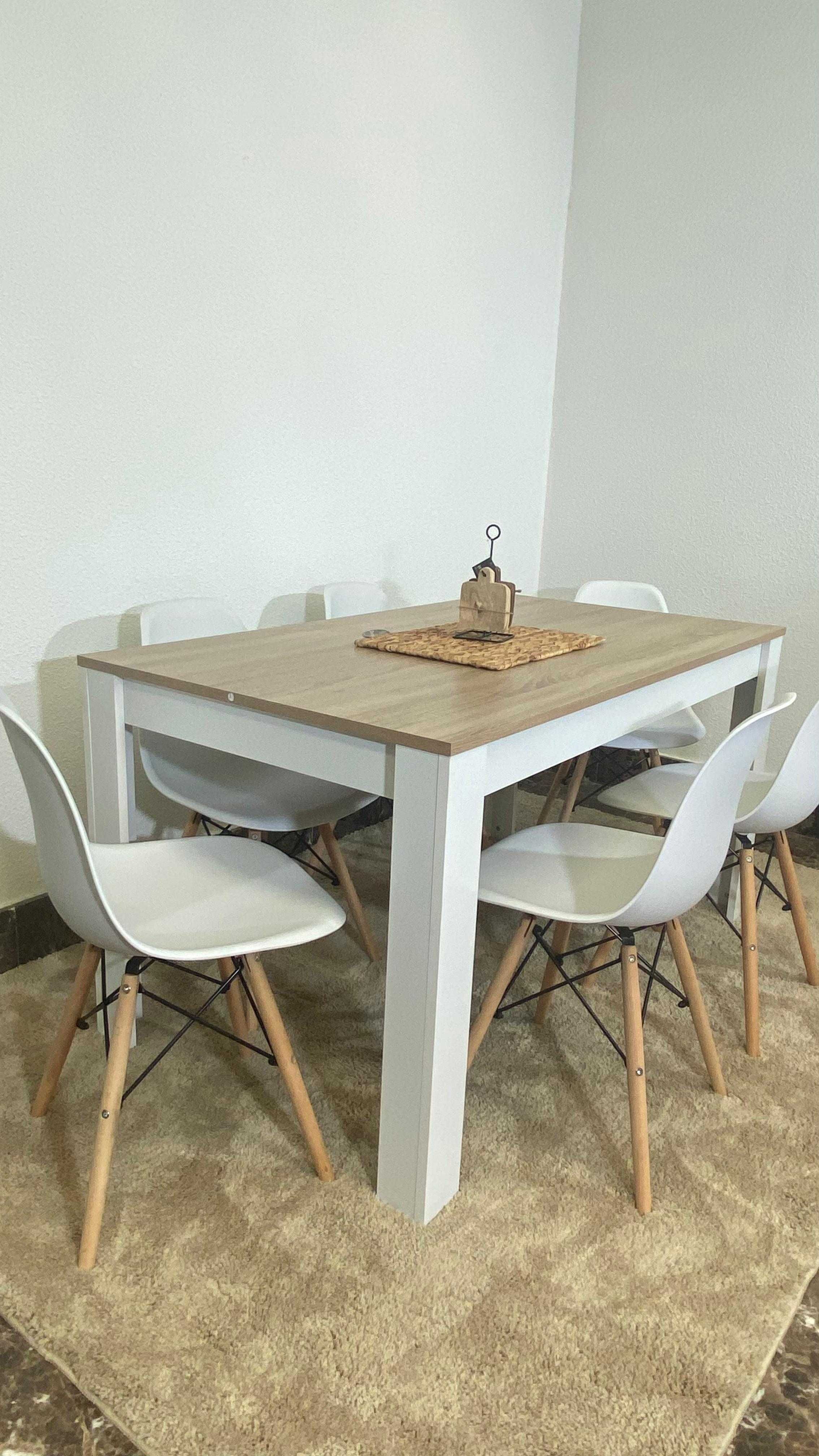 Mesa de jantar extensível + 6 cadeiras