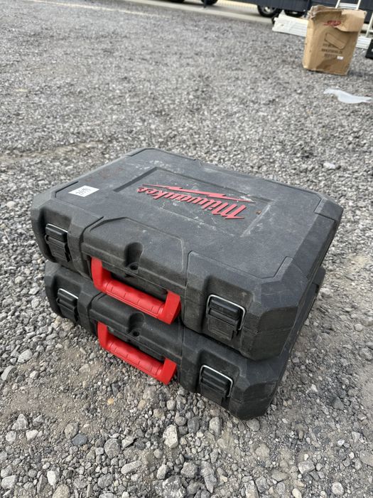 Skrzynka milwaukee 9 sztuk