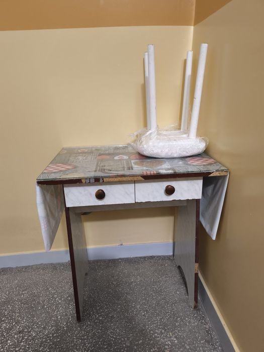 Sprzedam stół kuchenny