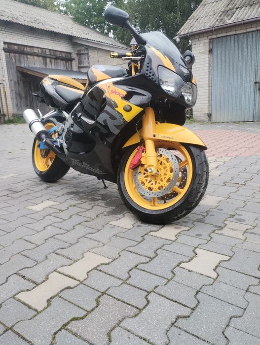 CBR 900 rr fireblade