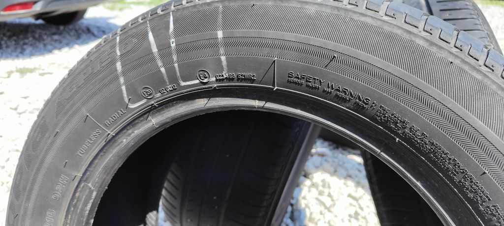 Літня гума Bridgestone 205/60 R16