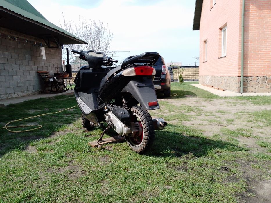 Продам скутер Viper 50 на запчастини