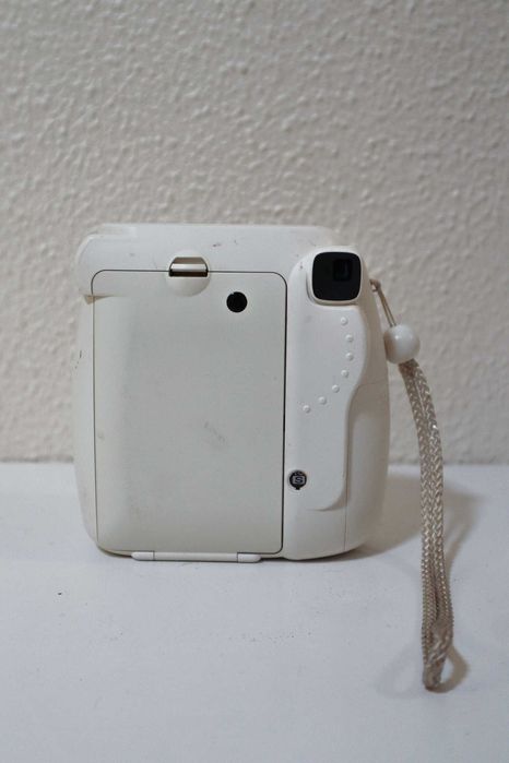 Máquina Fujifilm Instax Mini 8 branca