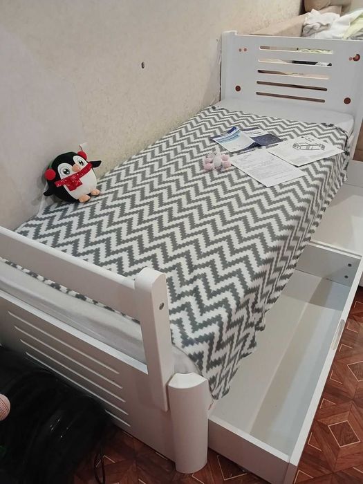 Мебель в спальню