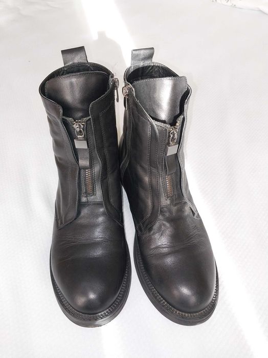 Шкіряне взуття великих розмірів