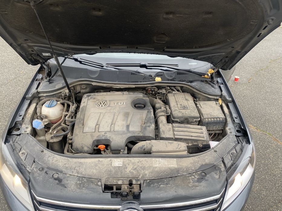 Volkswagen Passat B7 2011 1.6TDI хорошее состояние