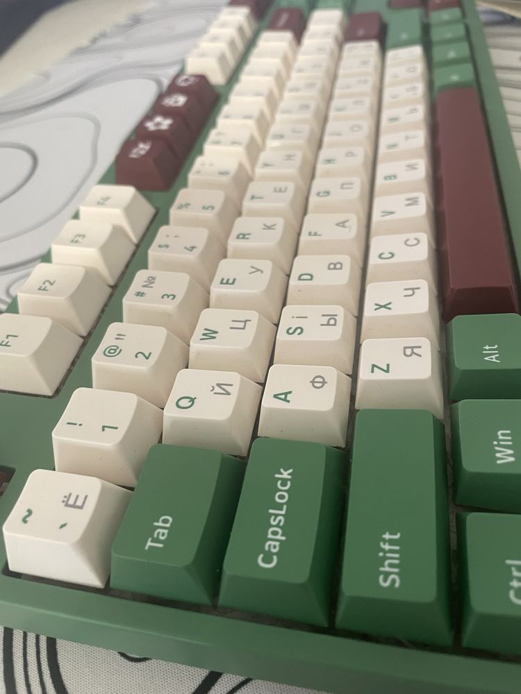 Механічна клавіатура Akko 3087DS Matcha Red Bean Gateron Pink як нова