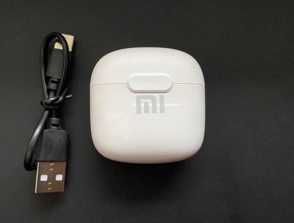 Nowe słuchawki bezprzewodowe Xiaomi - Białe