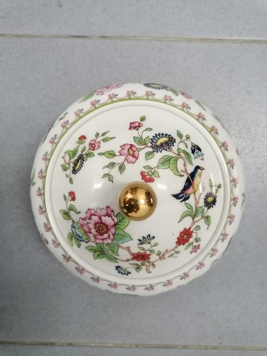 Antiguidade Peça vintage decorativa em bom estado