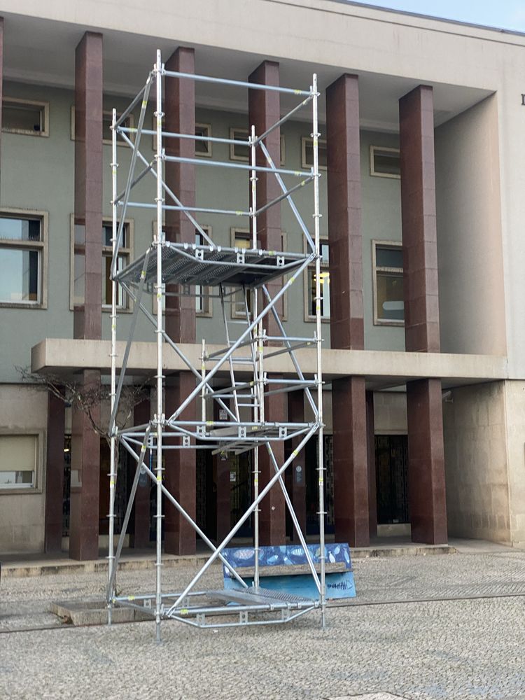 Alugo/vendo Andaime torre layher eventos 2x2x6 metros