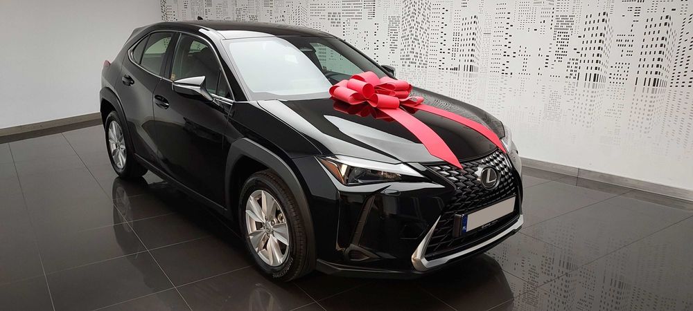 Lexus UX 300h nowy z salonu odebrany styczeń 2025