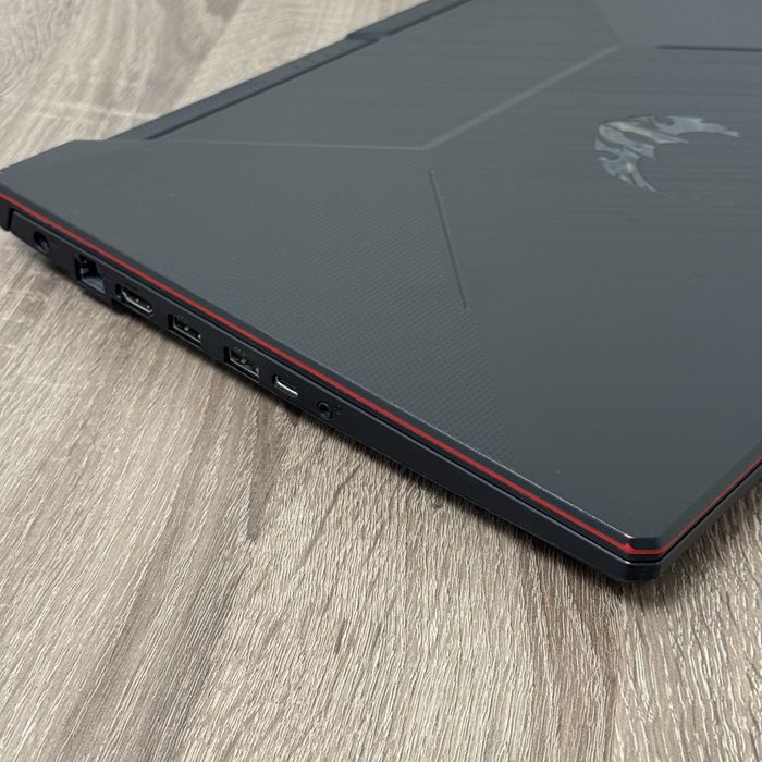 Asus Tuf Gaming GTX1650 / i5 / 16 / 1tb ssd + 512 ssd/ 144гЦ