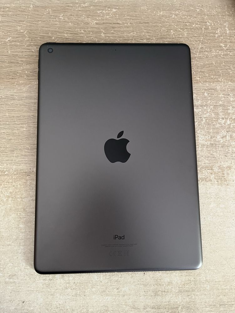 iPad 9 generacji 10.2 cala