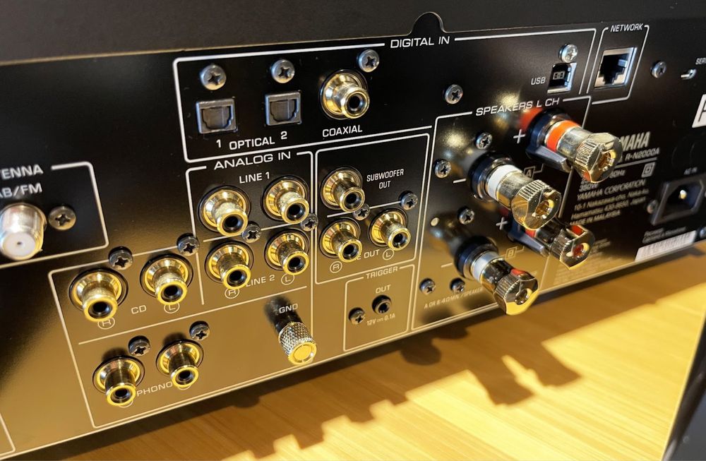 Стерео ресівери Yamaha RN2000A (rn600a,rn800a,rn1000a)нові