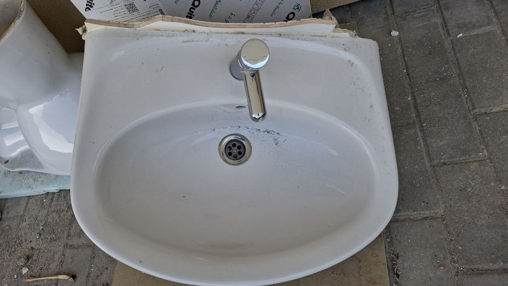 Lavatório suspenso Sanitana