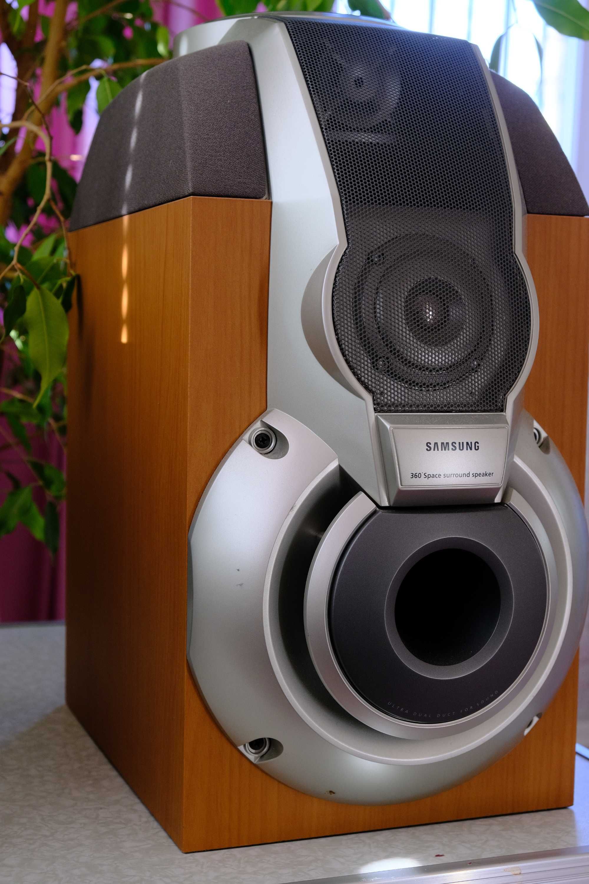 Продам музичний центр SAMSUNG MAX N 75 у гарному стані.