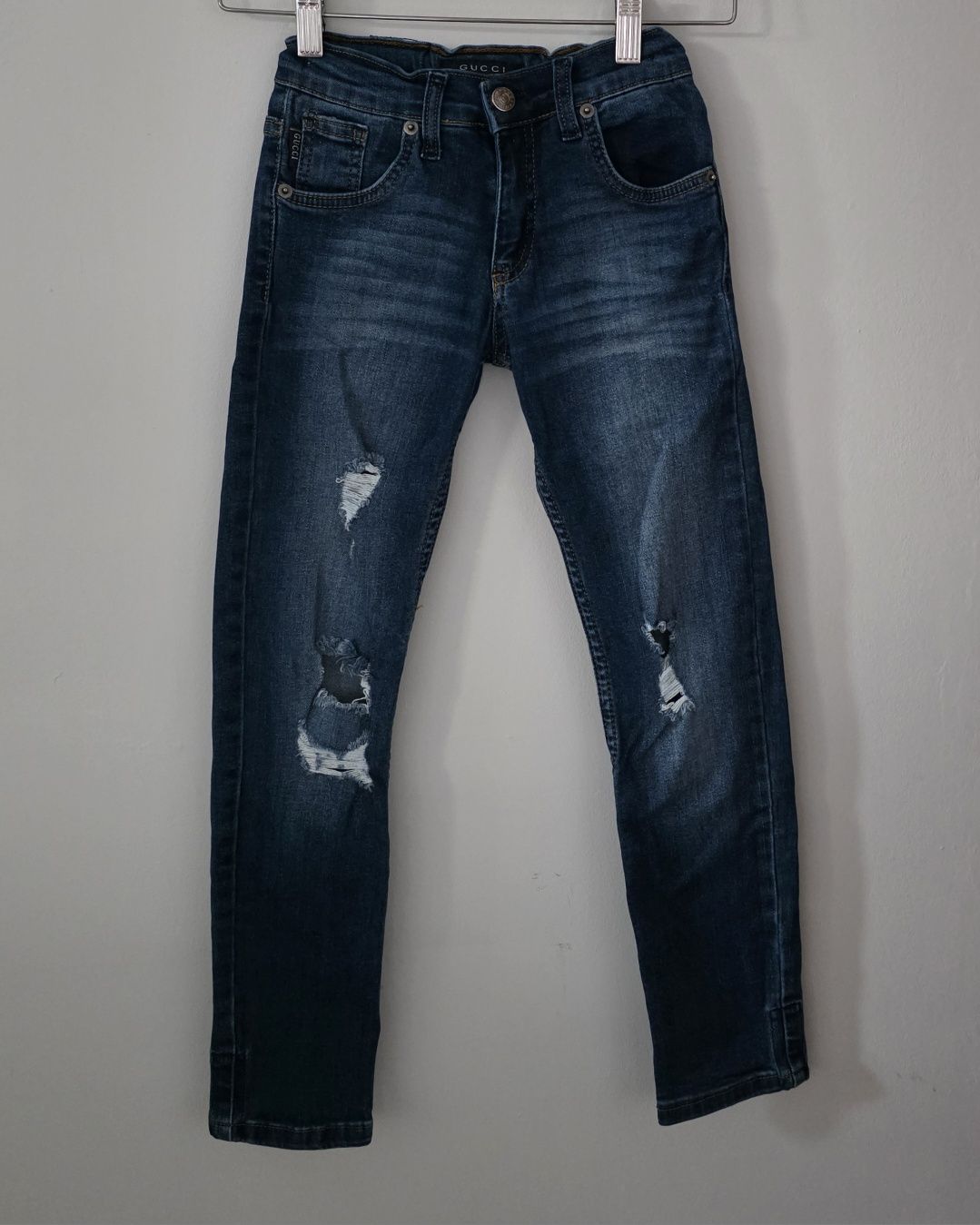 Gucci jeansy dziecięce z dziurami 9 lat 134 cm
