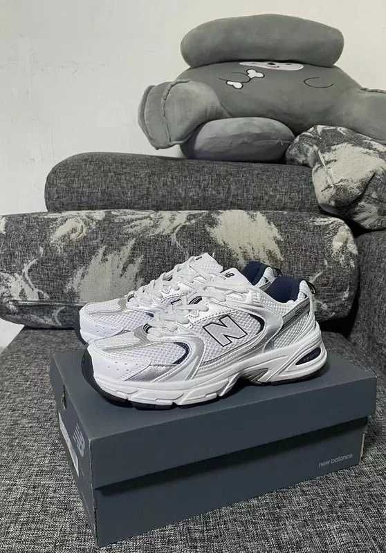 Pocieszenie Buty damskie New Balance530 WhiteSrebrnyNB530 Roz.38.5