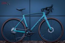 Шосейний велосипед Scott Addict RC 15 2023 Carbon 105 Di2 12s