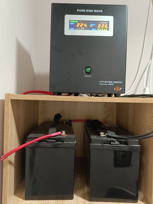 Продам комплект дбж LogicPower та 2 батареї по 100Ah