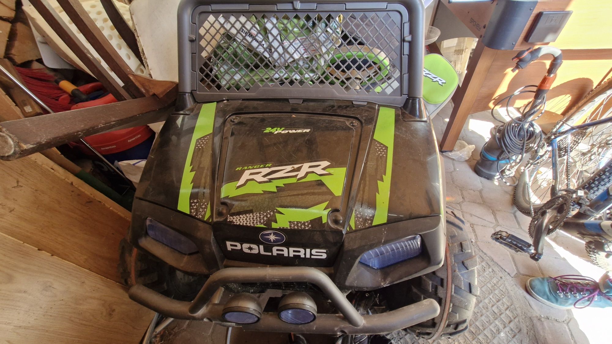 Polaris samochod na akumulator dla dzieci
