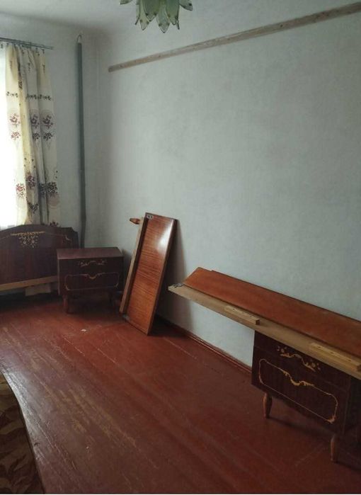 Продам двокімнатну квартиру в м.Соснівка