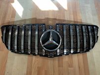 решетка радиатора р клас 251 рестайлинг 10-17 w251 R-Class Mercedes