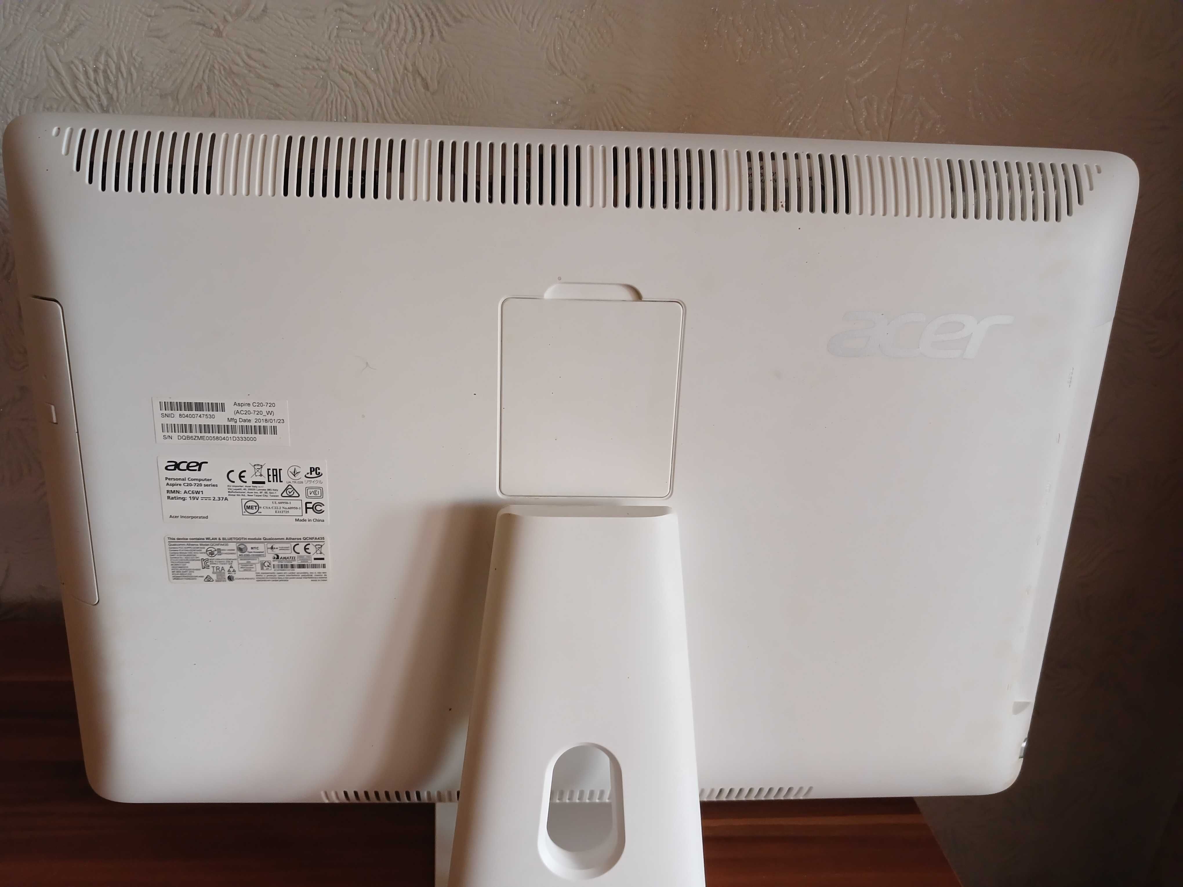 Моноблок ASER--1  жесткий диск 500 Гиг ; 1  жесткий диск 500 Гиг + SSD