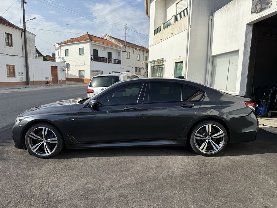 BMW 740 d LD xDrive 320 ano 2017