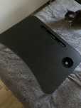 Stolik pod laptopa