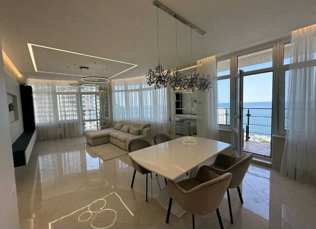 Продам 3 комн. кв-ру 122м2 терраса 37м2 панорама моря Жемчужина Одесса