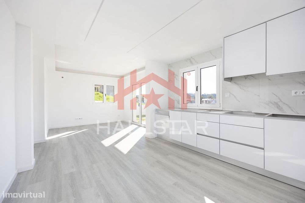 Apartamento T2 / Remodelado / Ar Condicionado / São Romão