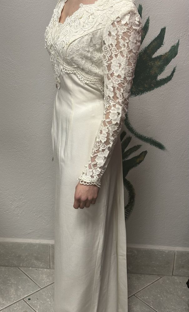 Piękna suknia ślubna rozmiar L