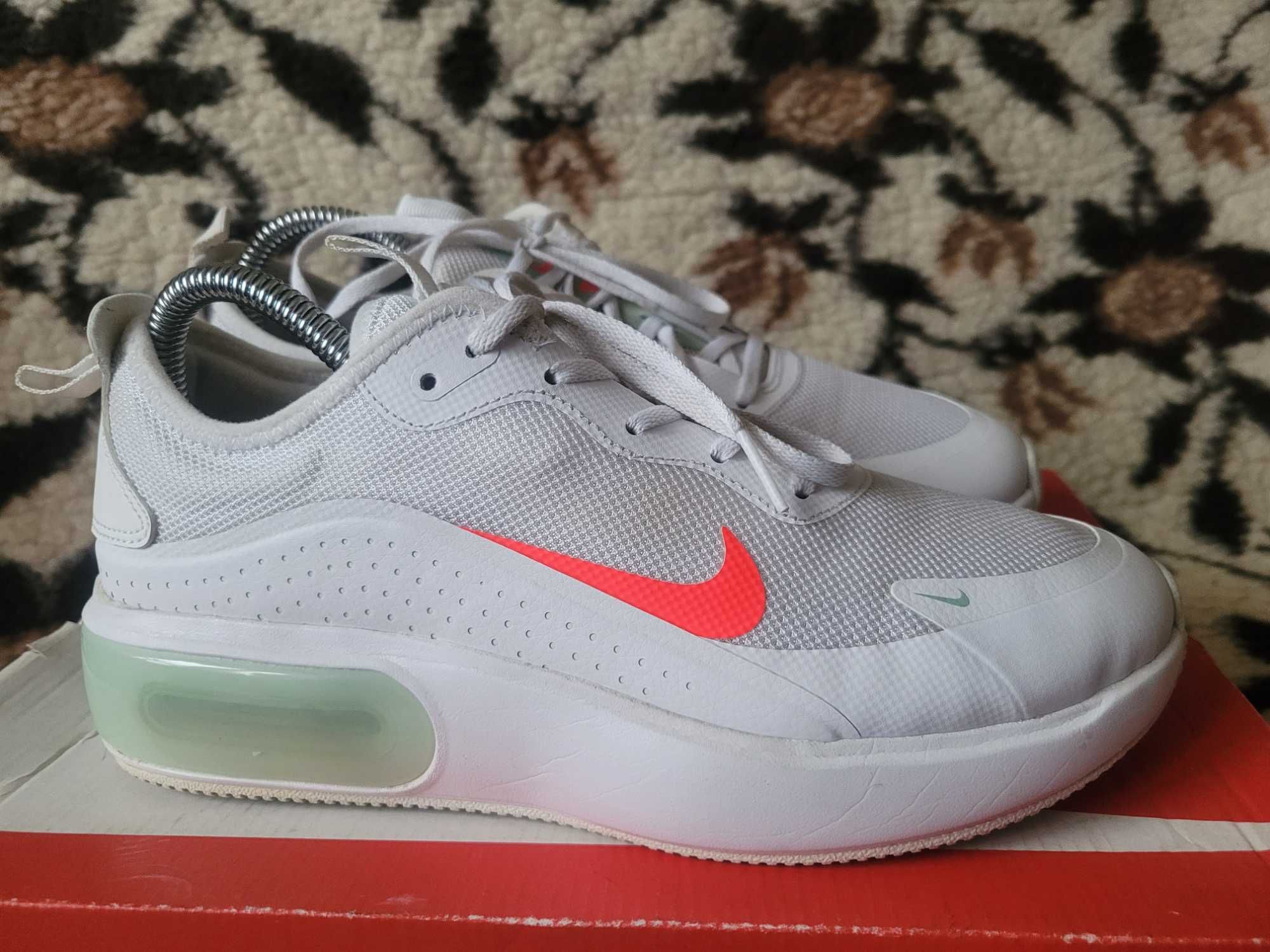 Mega sportowe buty Nike Air Max Dia SE r.40