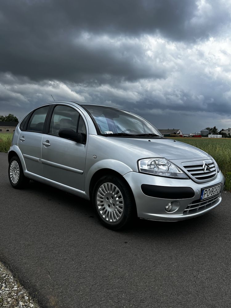 Sprzedam Citroen C3 bogata wersja! Mały przebieg!