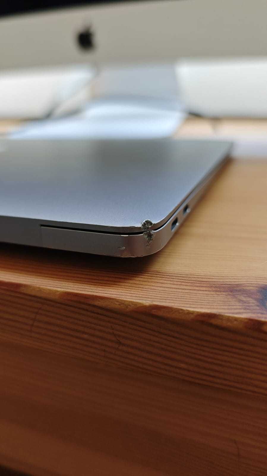 Macbook Air 13,3 2018