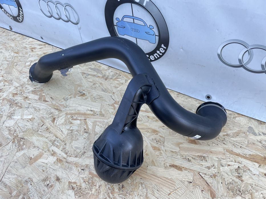 патрубок надува турбіни до Audi A4 B9 патрубок інтеркулера