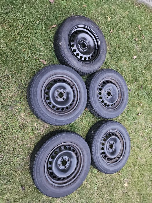 Komplet 5 kół stalowych 195/65 R15 4x100