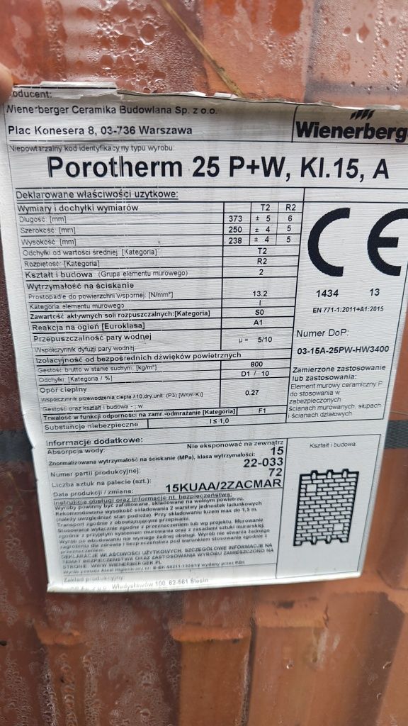 Pustak Porotherm 25 P+W  nowe, cena  -30 %, jest 16 palet