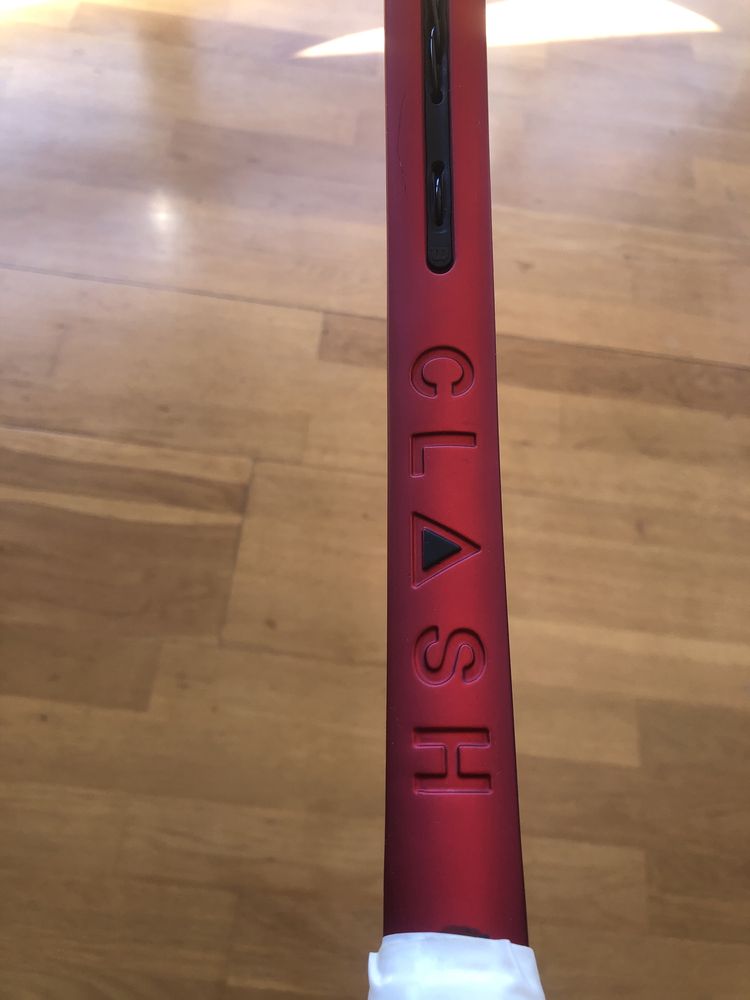 Wilson Clash V2 PRO
